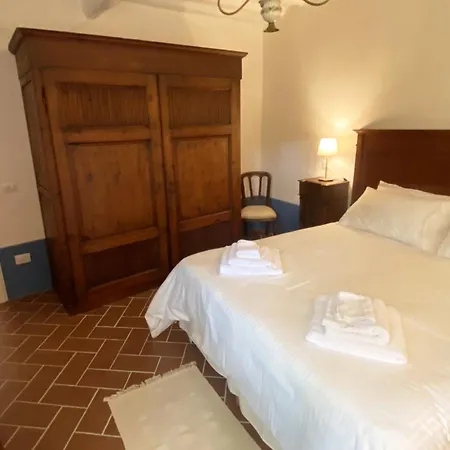 Apartment La Tonnaia Lari