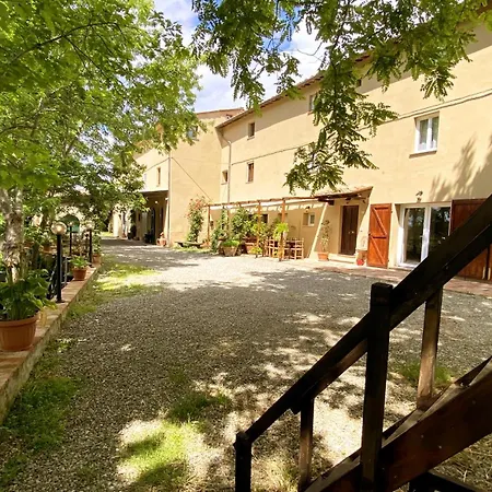 Apartment La Tonnaia Lari