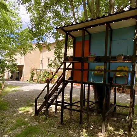 La Tonnaia Apartment Lari